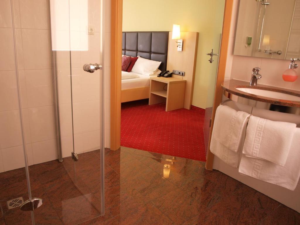 Hotel An Der Eiche Kulmbach Quarto foto